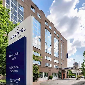 Otel Novotel Frankfurt ****