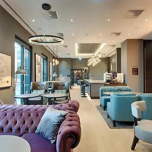Premier Centre Szálloda